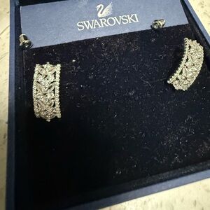 Swarovski Crystal Silver Earrings